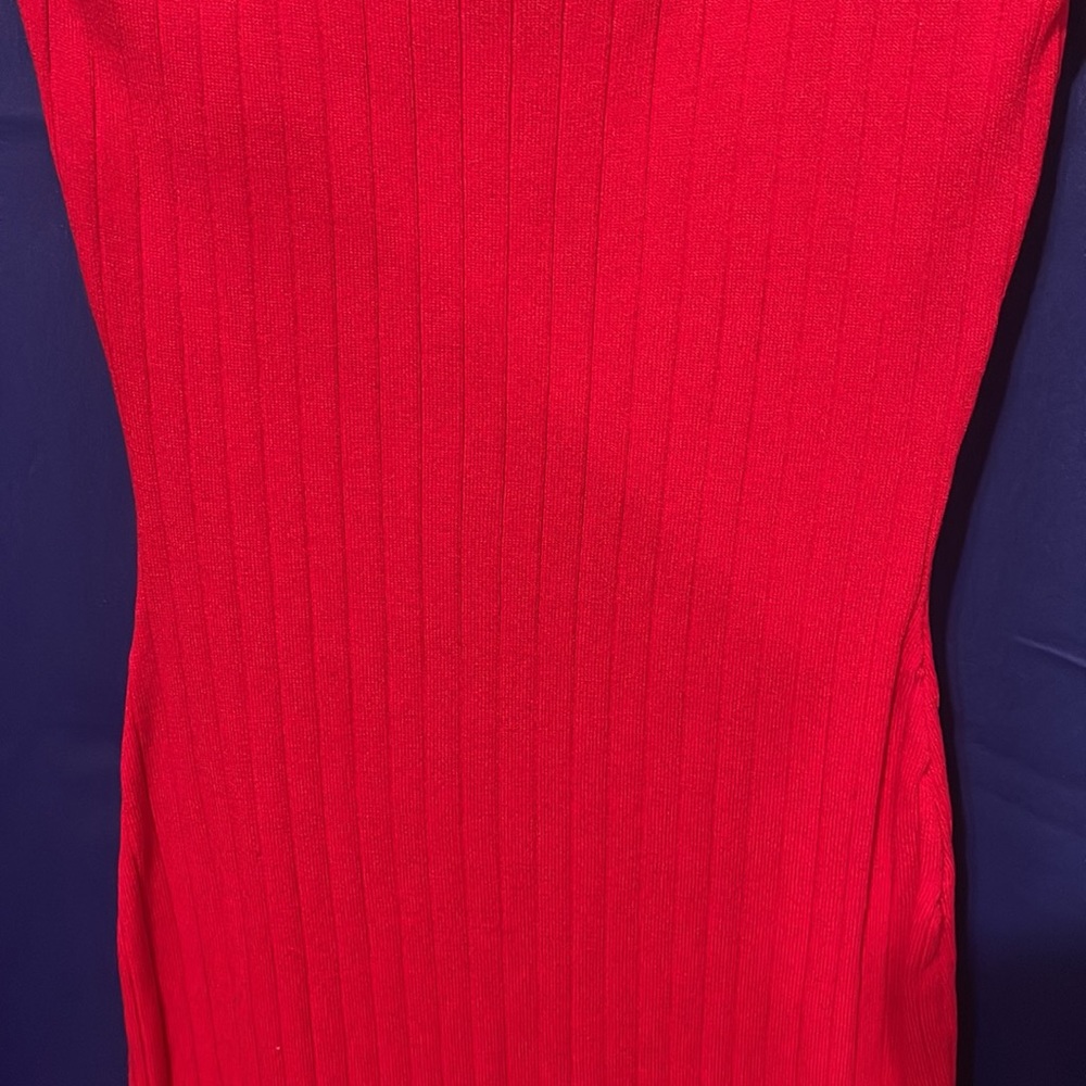 RIBBED RED DRESS - Picture 3 of 6